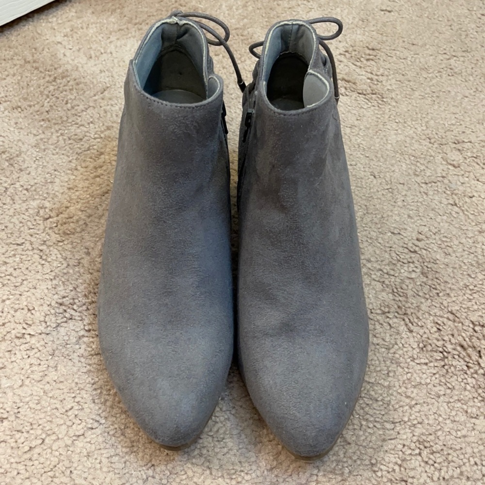 Excellent condition Maurices wedge booties - Size 11